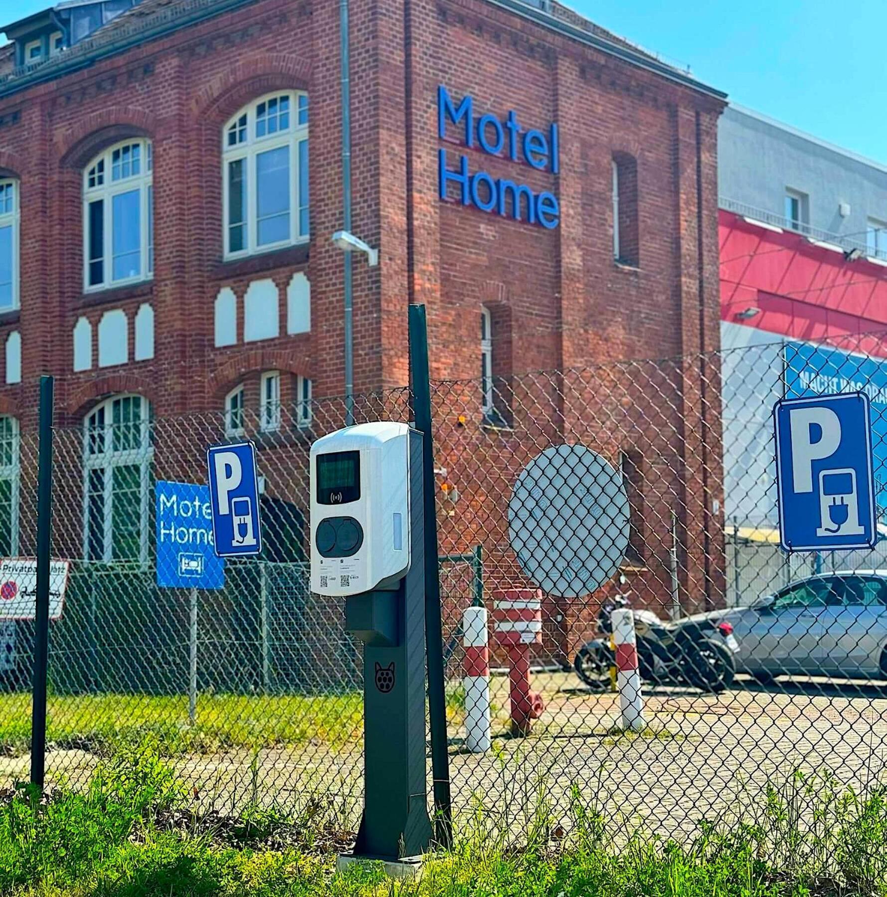 Motel Home Wittenau Berlin Exterior foto