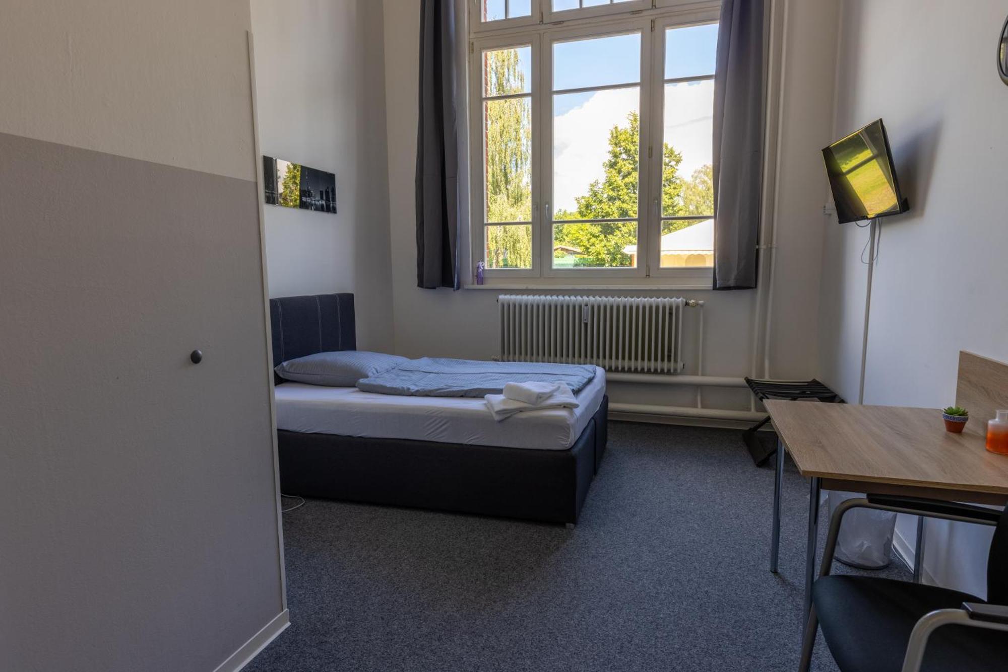 Motel Home Wittenau Berlin Exterior foto