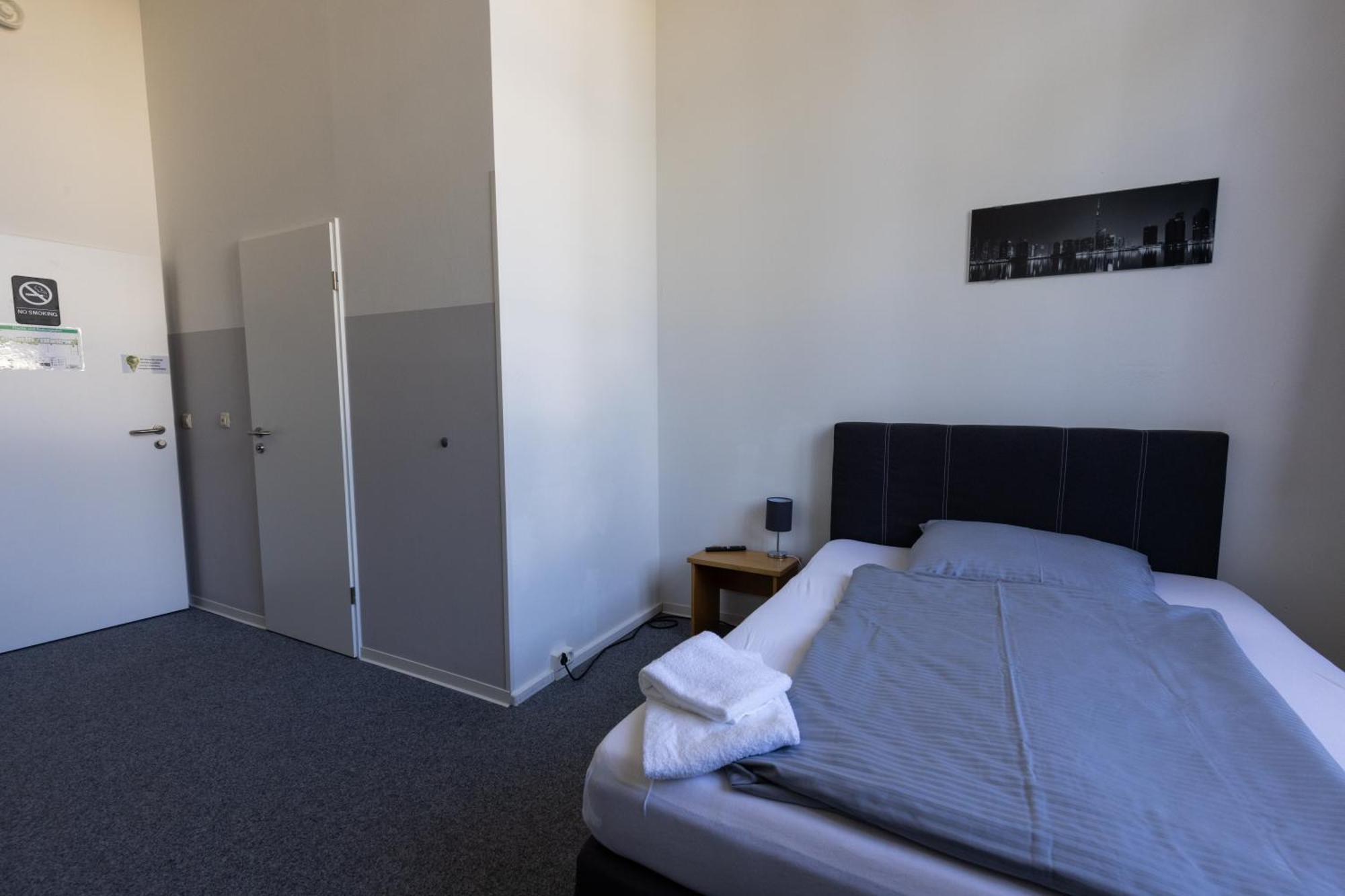 Motel Home Wittenau Berlin Exterior foto